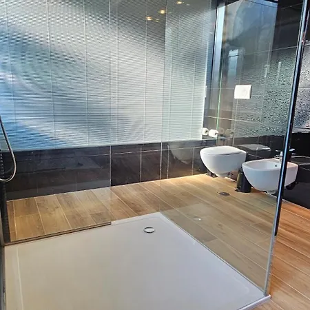 Luxury With View And Balcony At San Peter Area